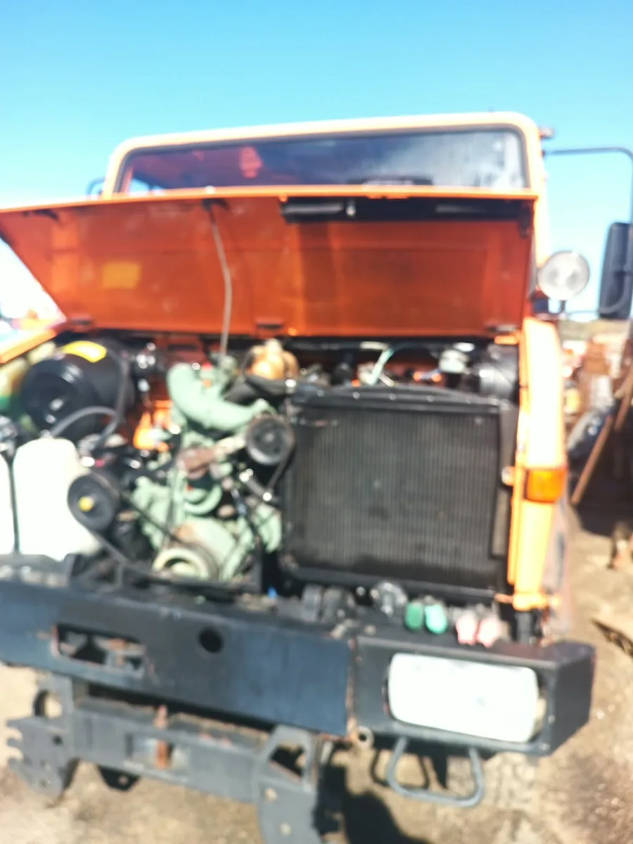 UNIMOG 4X4